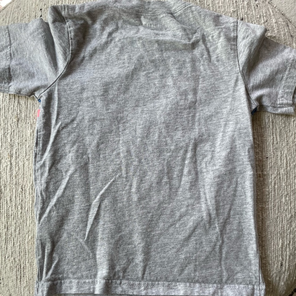 Carter’s Stripe Pocket T-Shirt, toddler 5T - Picture 4 of 5